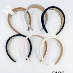 5136//Diadema con detalles brillantes