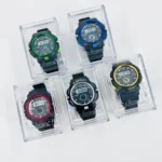 W-F136 //  RELOJ
